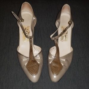 Vintage Ferragamo two tone heels
